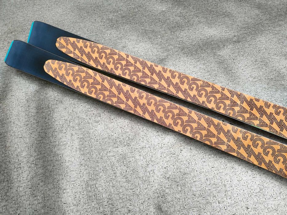 Lekkie skitoury ZAG ADRET 174 cm 10,3kg + Pinowe wiązania PLUM + FOKI