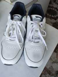 Slazenger Classic Trainers White /Navy .