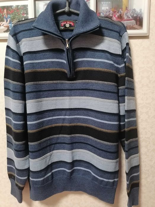 Кофта джемпер фирменная размер 50-52. Новая.