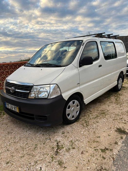 Venda de carrinha Toyota Hiace 2010
