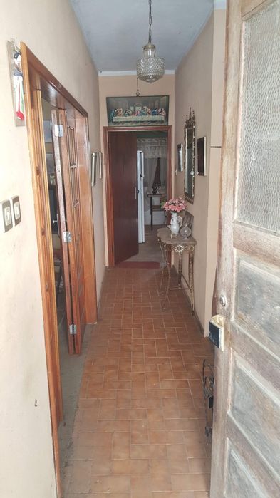Moradia com terreno dispenso imobiliárias