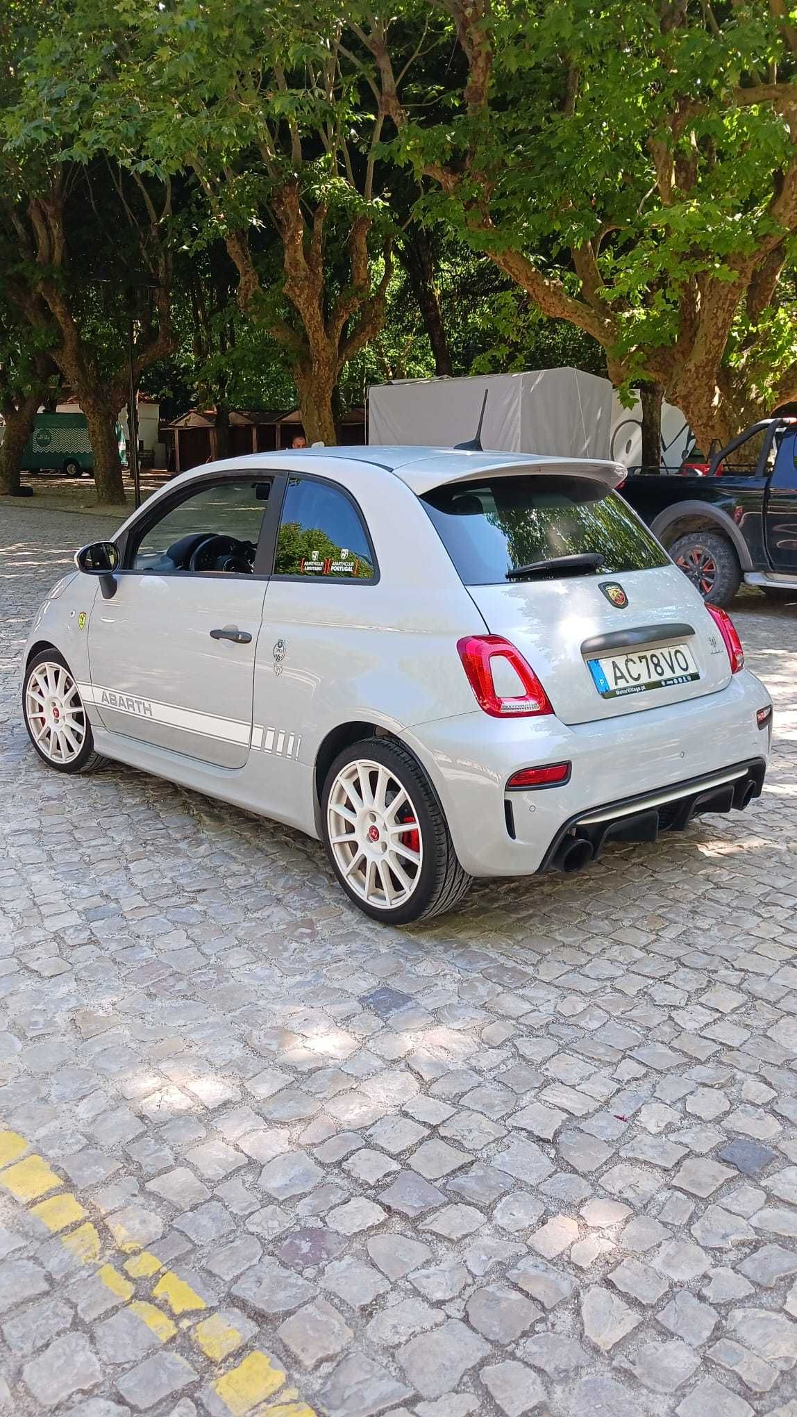 Abarth 595 ESSESSE
