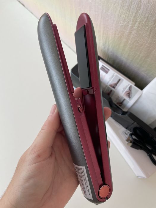 Продам плойку, зарядка від USB. Нова.