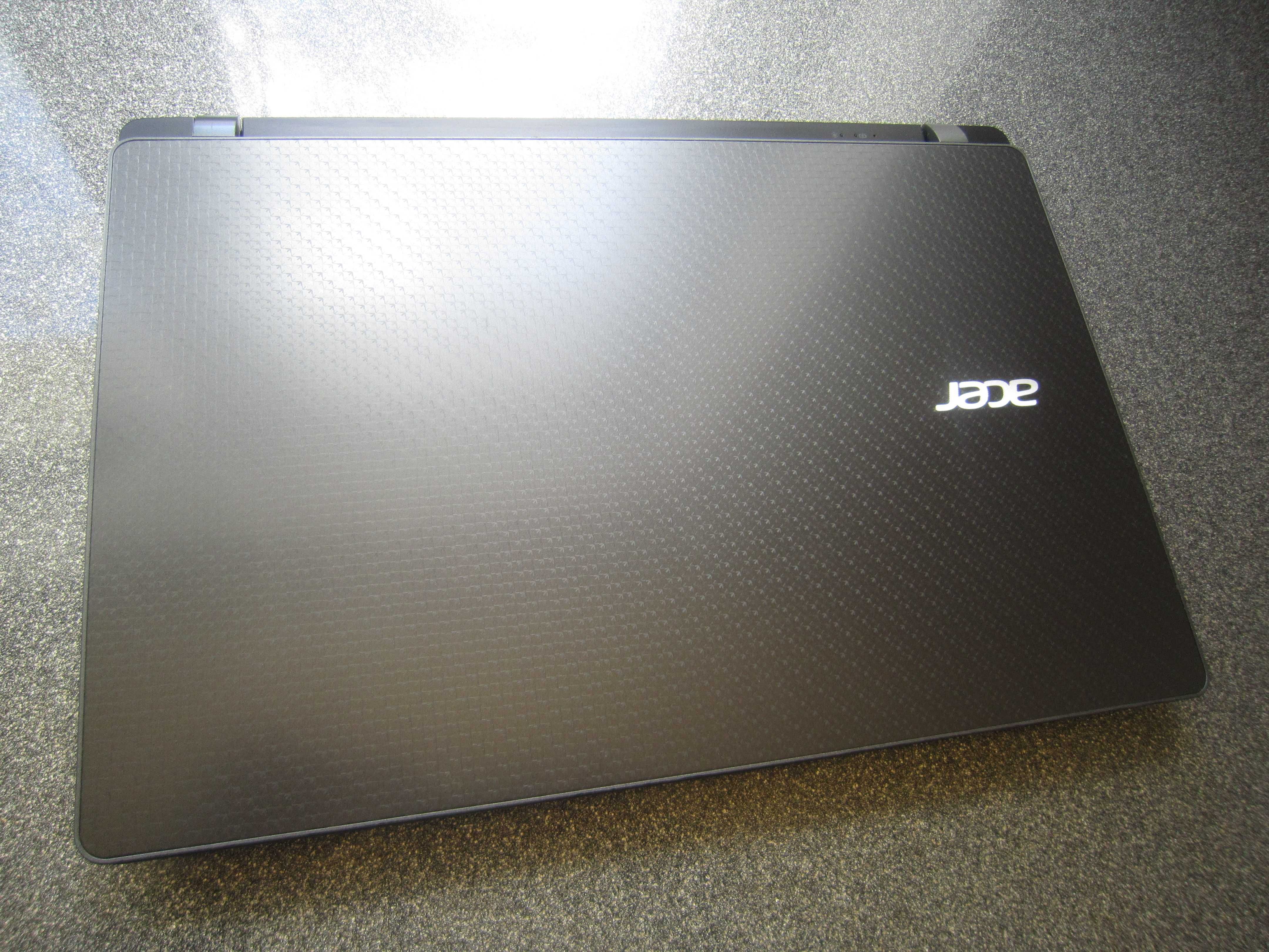 Laptop Acer V3-371, i5-5gen, 8GB, SSD 256GB, 13,3''mat Full HD