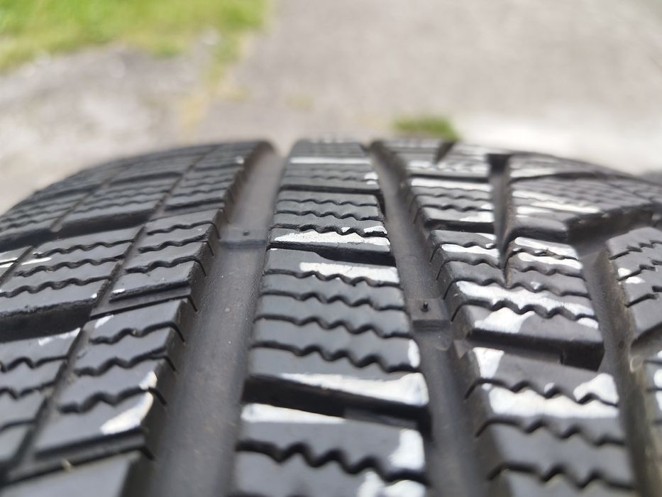 2szt Hankook Winter I Cept Evo 2 225/55/17 101V 7,5mm 2022rok