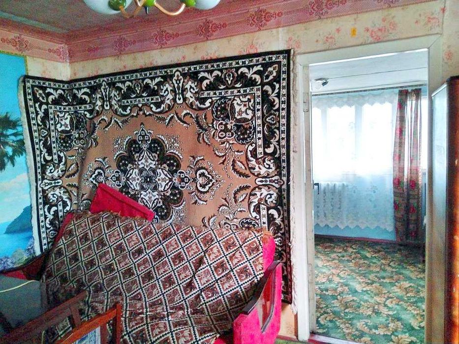 Продам жилий будинок з хозпобудовами та окремою банею в с.Ніжиловичі