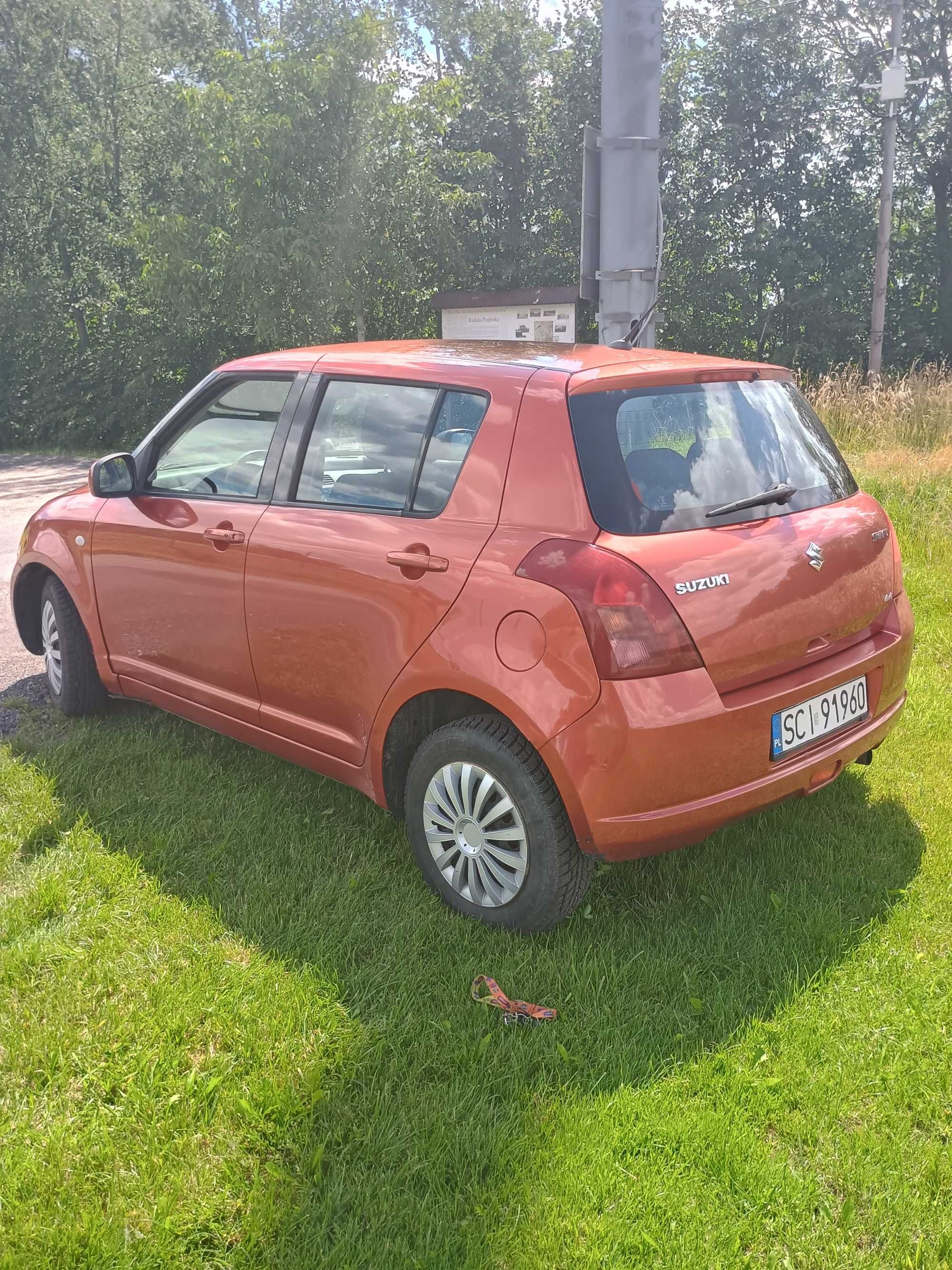 Suzuki Swift 1.3 łańcuch rozrządu napęd 4x4 isofix klima