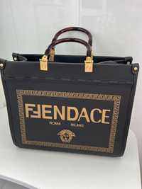 Жіноча сумка Fendi