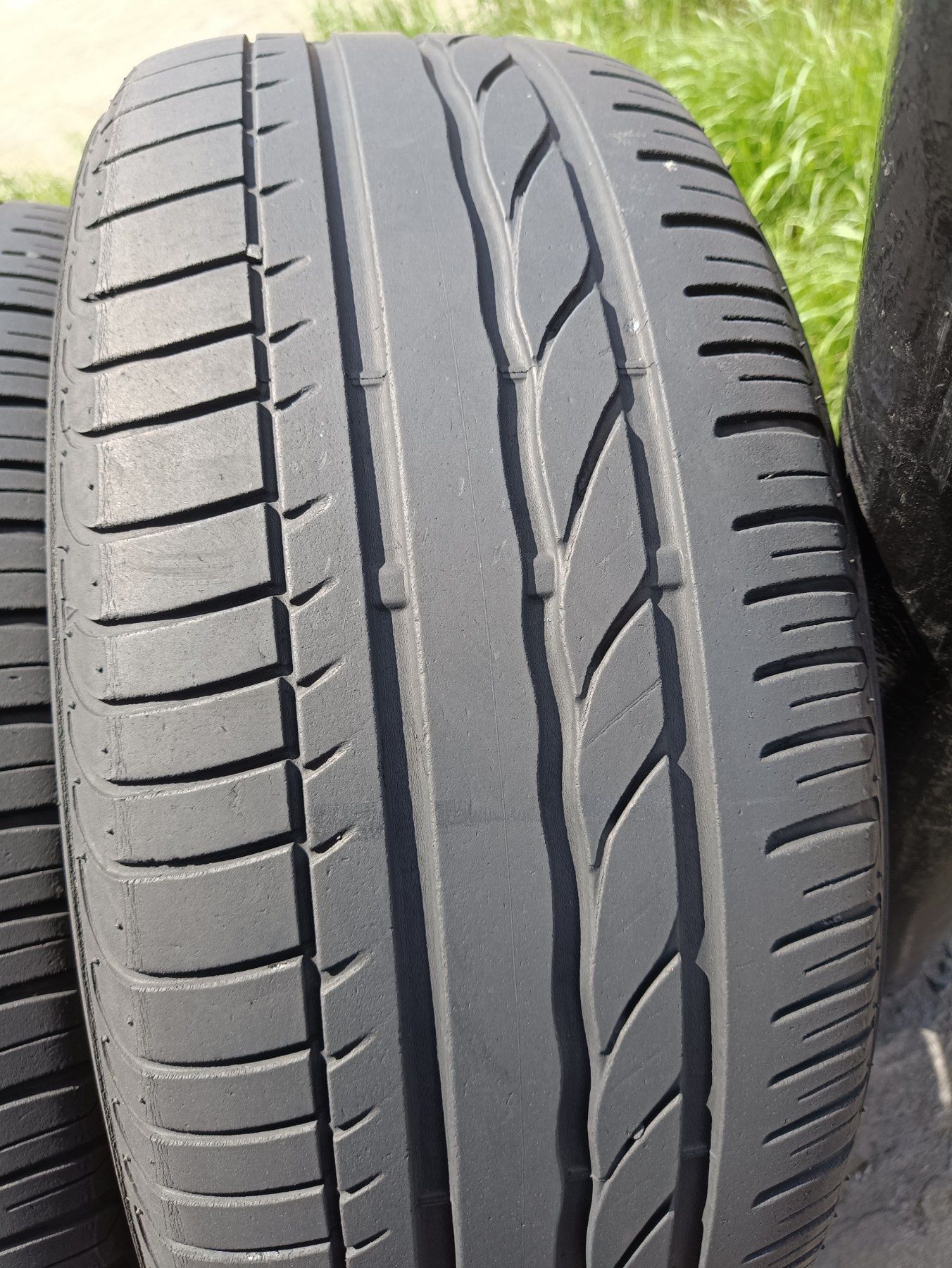 Літні шини Bridgestone 205/55 R16 резина Р16