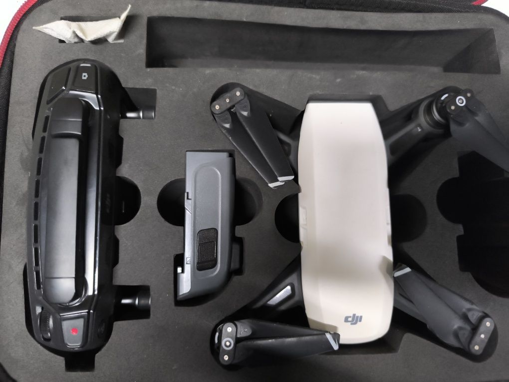 Dron dji spark zestaw