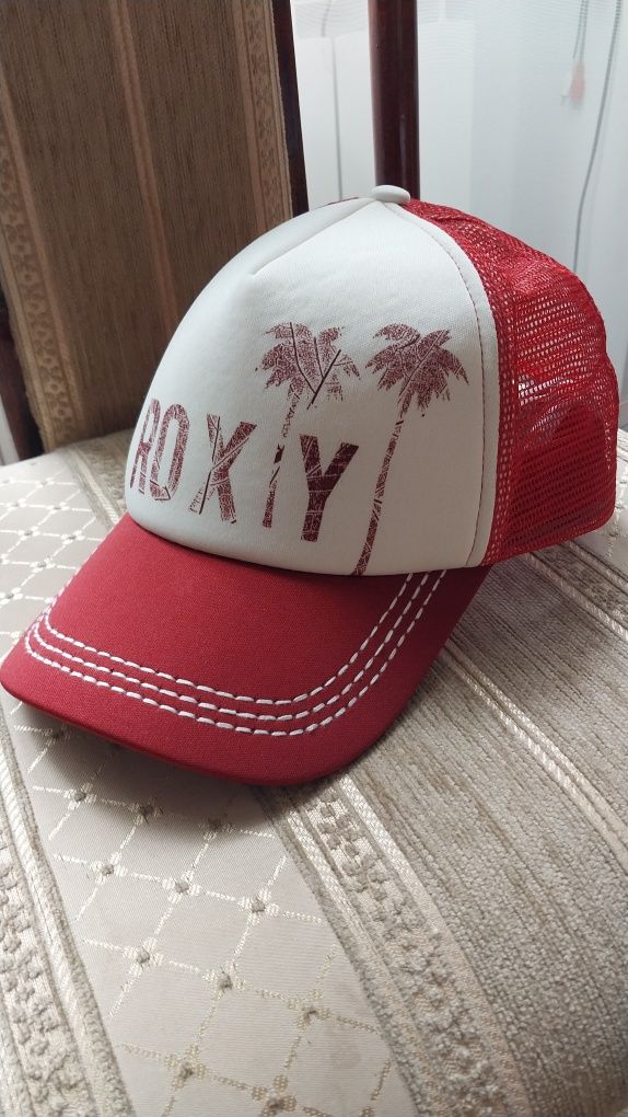 кепка Obey, Roxy, Animal, DC
DC Clothing Y2K Vintage Blue & Black Che
