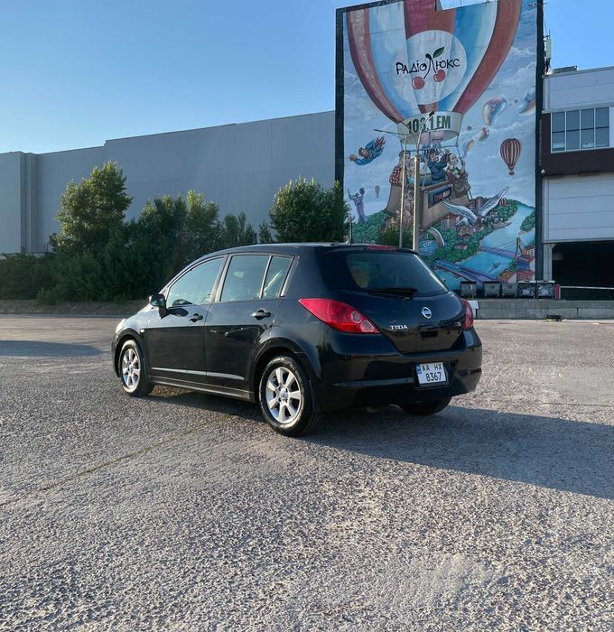 Продам Nissan Tiida 1.6/єдиний власник/повна історія обслуговування