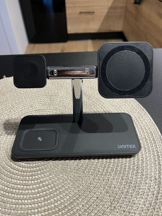 Ładowarka indukcyjna Unitek 3w1 do Apple