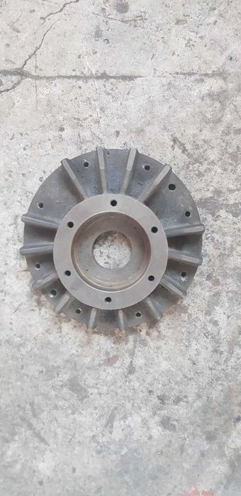 Кришка підшипника вакуумного насоса КО510