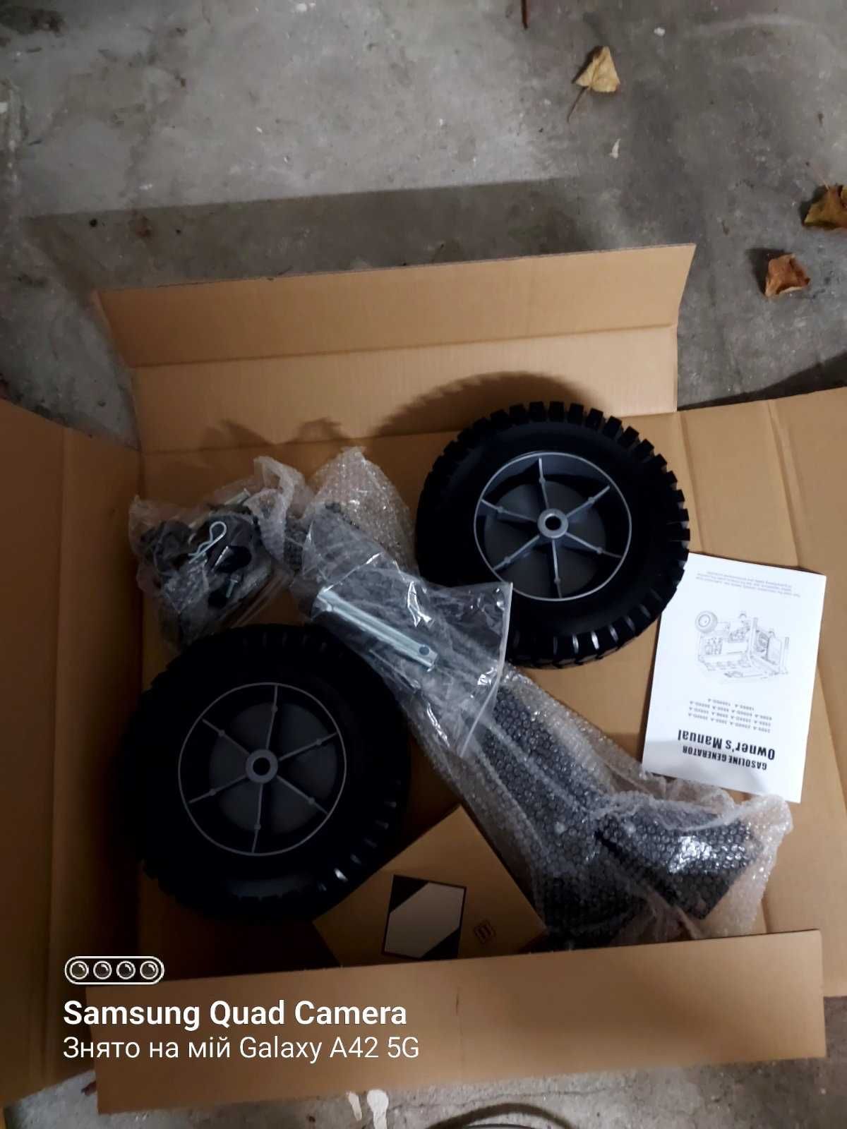 Бензиновий генератор Genermore G8000D-A