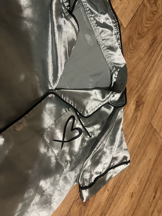 Піжамка шелкова vs вікторія сікрет шикарний стан