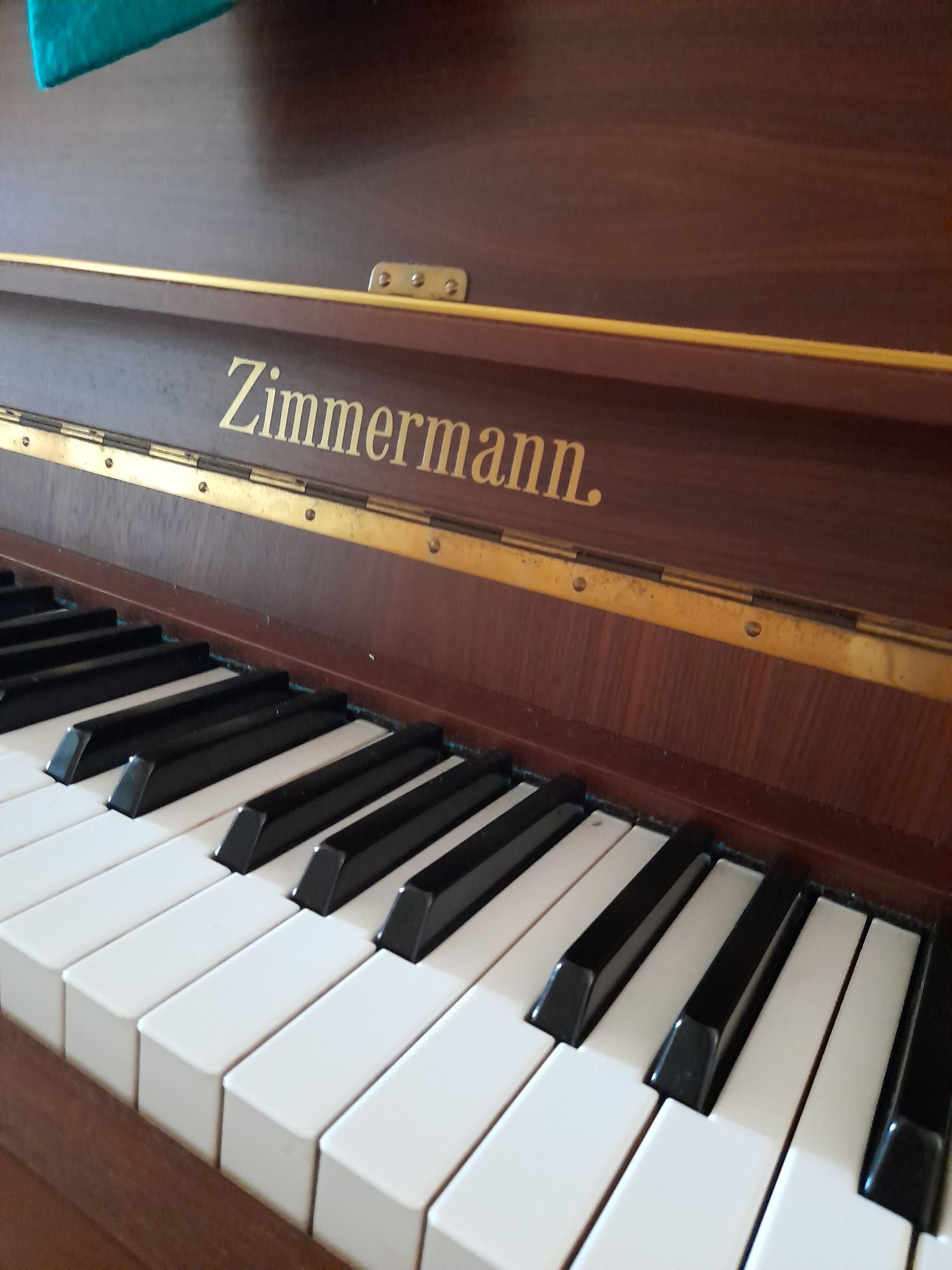 Piano vertical Zimmerman