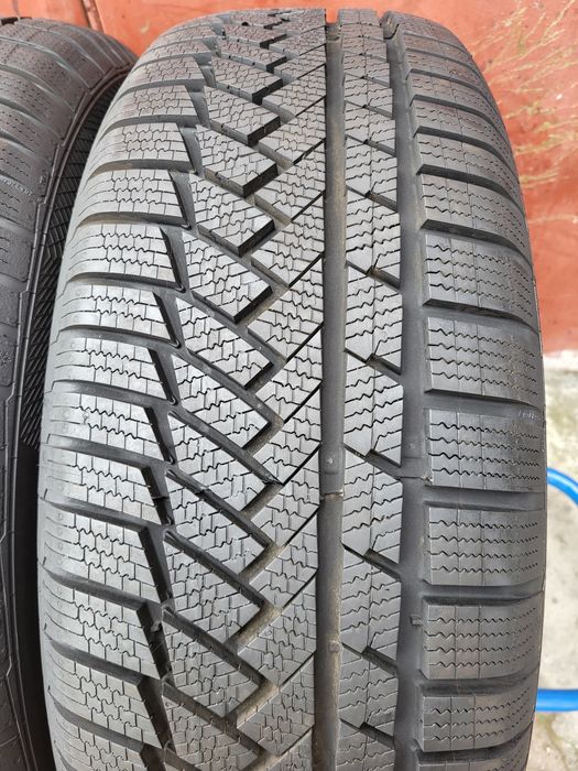 235/60/18 R18 Continental WinterContact TS850P 4шт ціна за 1шт шини