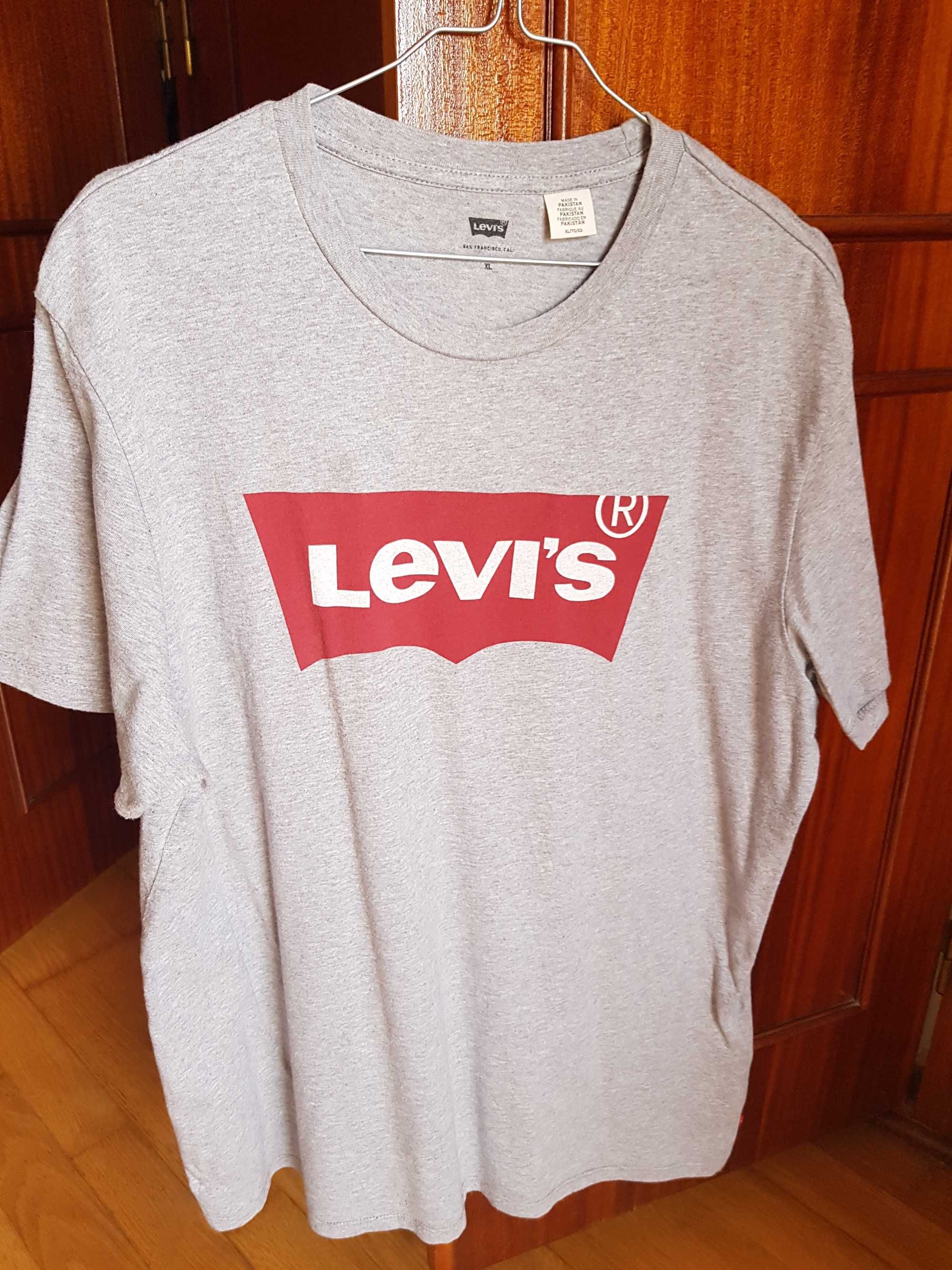 Levi's t-shirt cinzenta