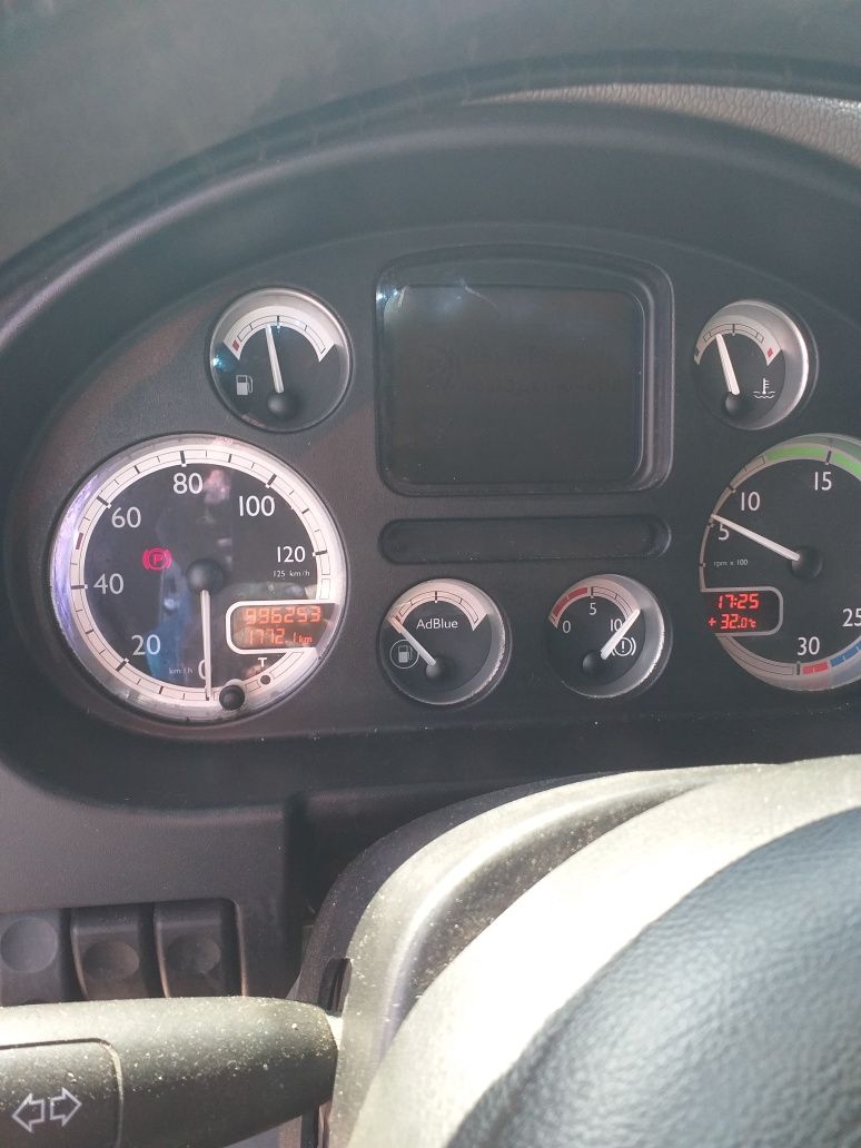 Продам даф cf 75 360