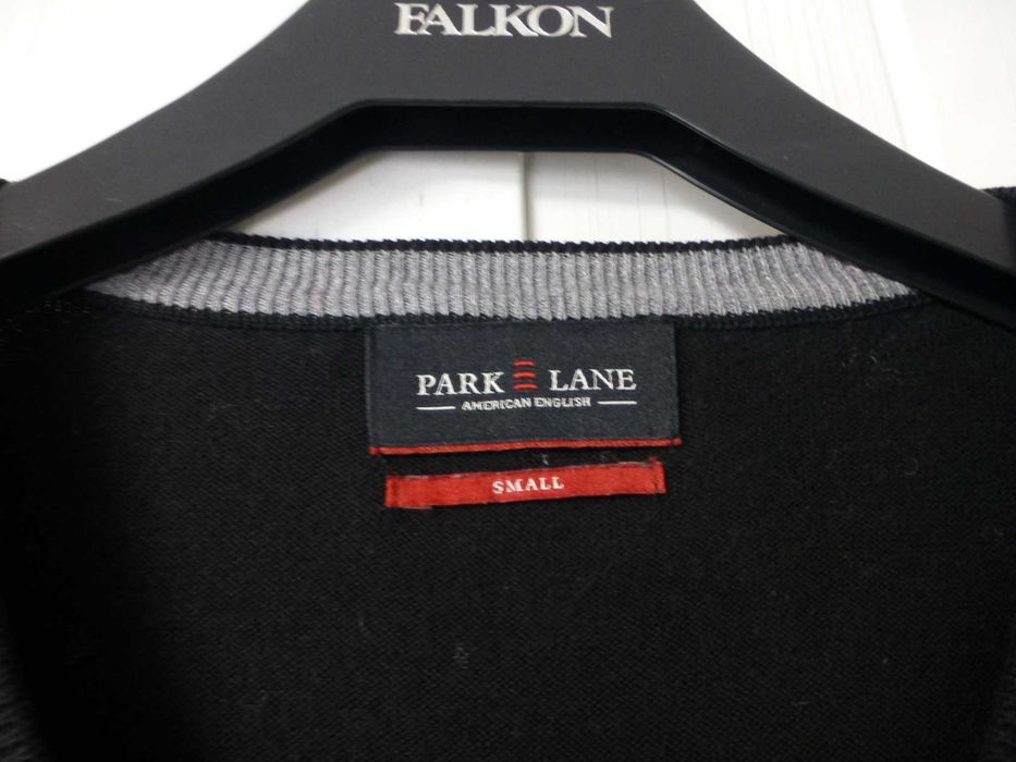 Park Lane American English męski bawełniany sweter w serek  S M