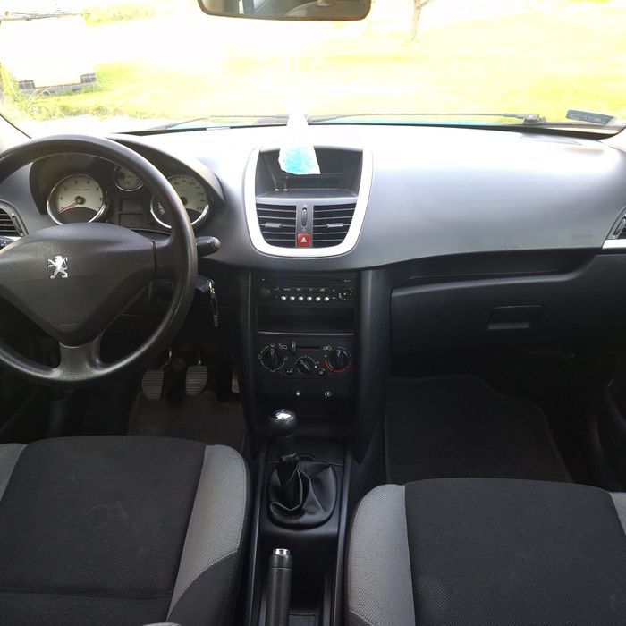 Peugeot 207 SW 1.4 benzyna