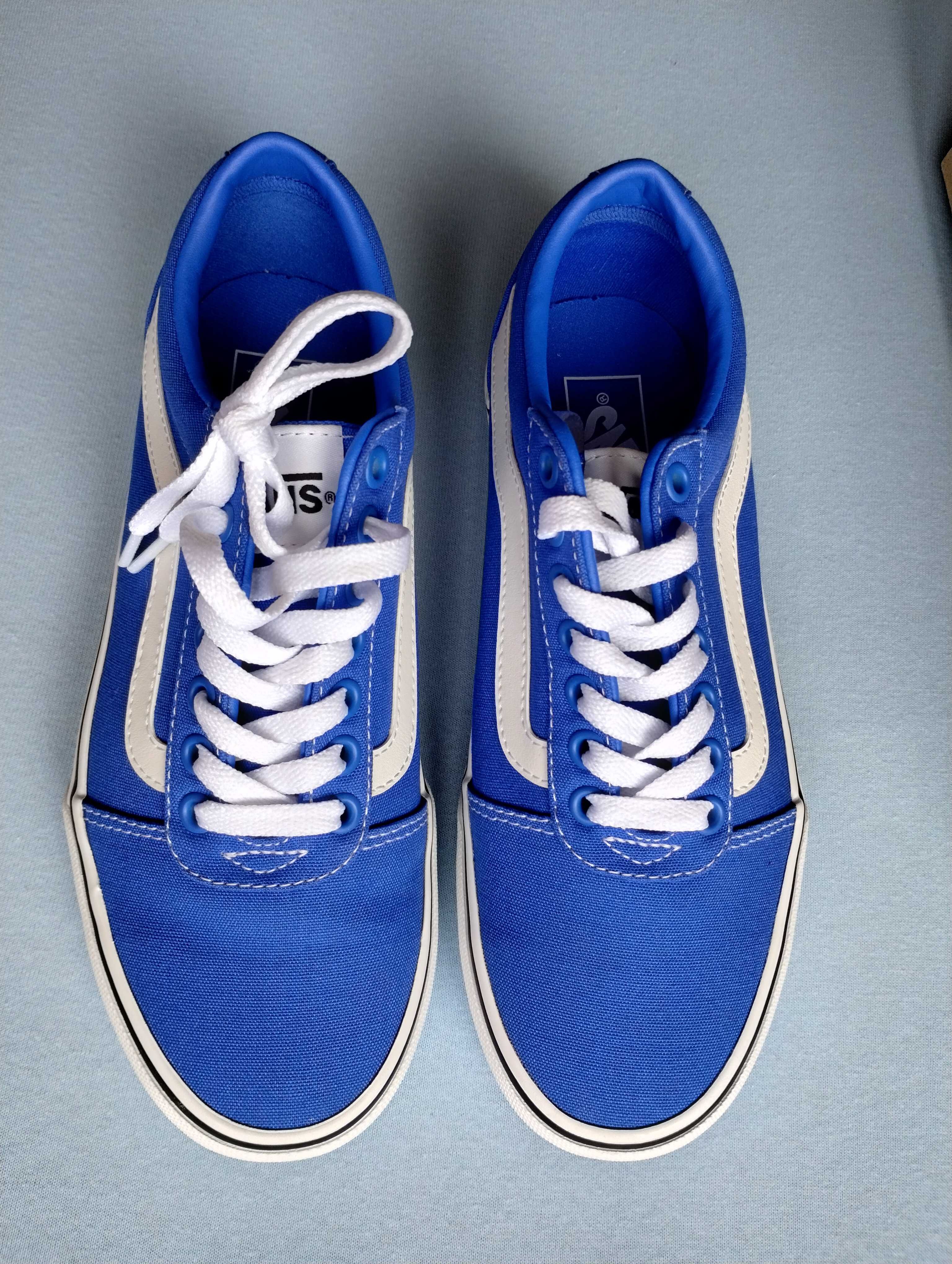 Nowe Vans Ward Canvas