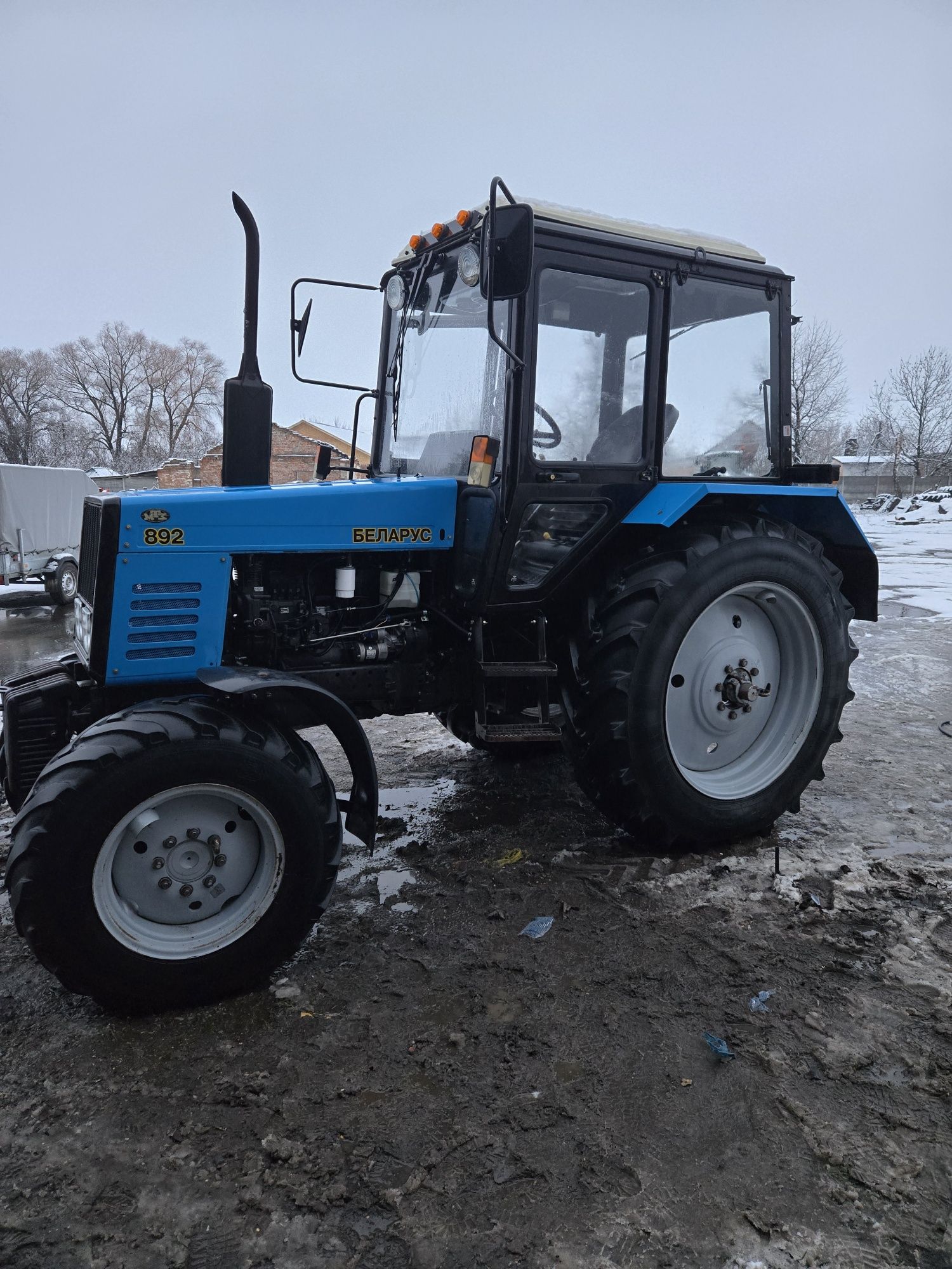 Продам трактора мтз 892