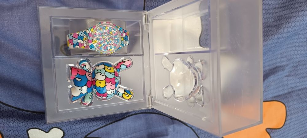 Swatch kidrobot zegarek limitowany