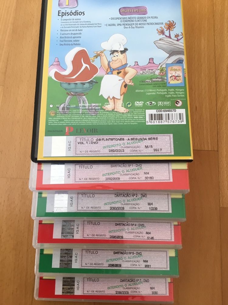 Pack 5 DVD os Mosculteiros + 1 DVD Flintstones