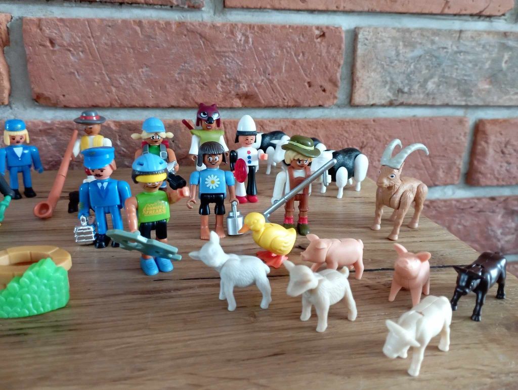 PLAYMOBIL figurki ludziki zwierzęta 24 sztuki