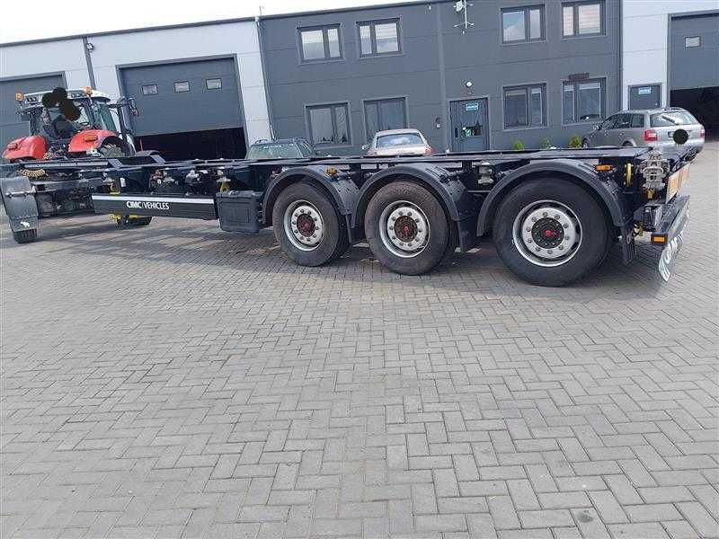 kontenerówka CIMC VEHICLES SX03 z 2021r.
