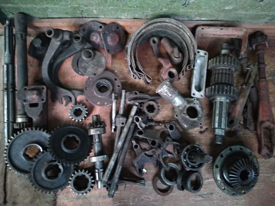 Запчасти до т-25