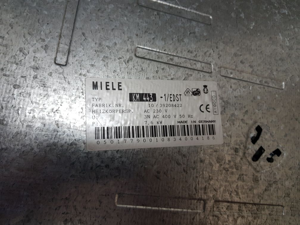 Ванильна поверхння Мiele KM 443 б/у з Німеччини