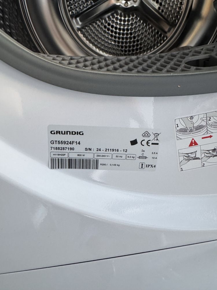 Сушильна машина Grundig 9кг inveverter