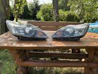 Witam sprzedam komplet lamp do forda Focusa Xenon