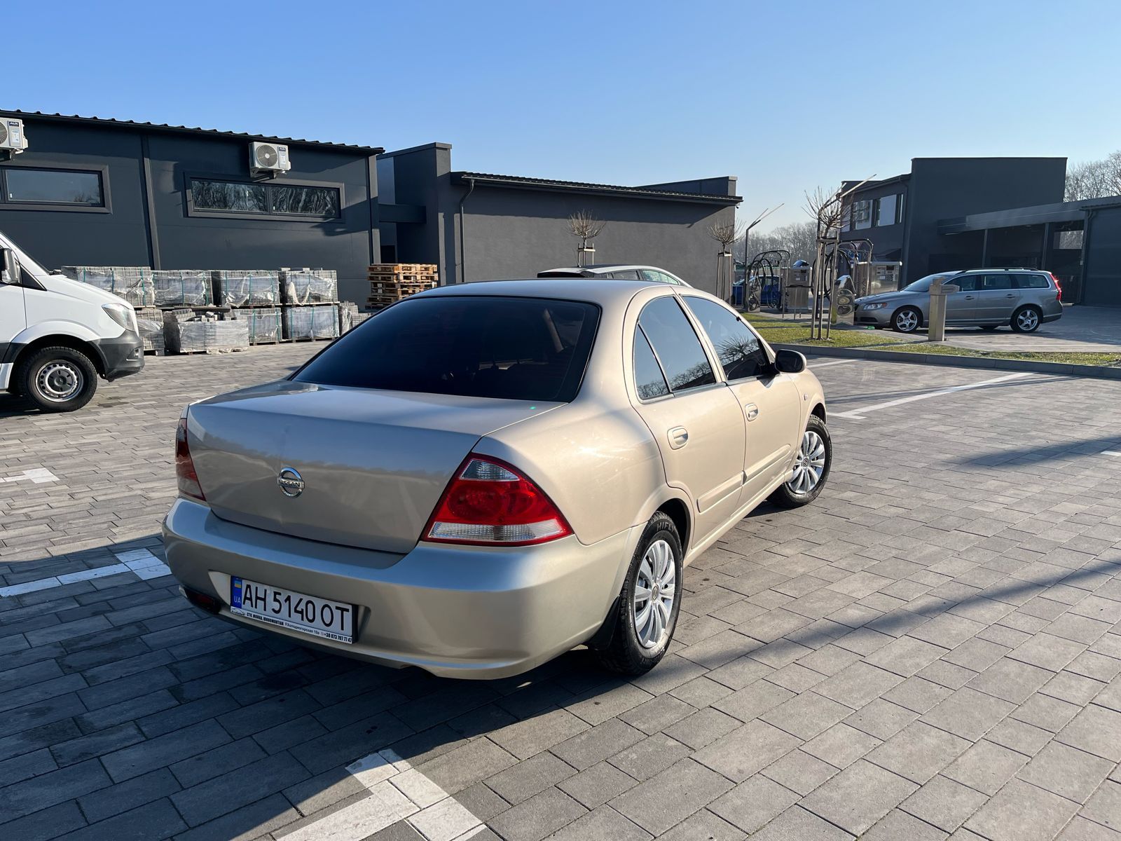 Nissan Almera 2012 gaz benz