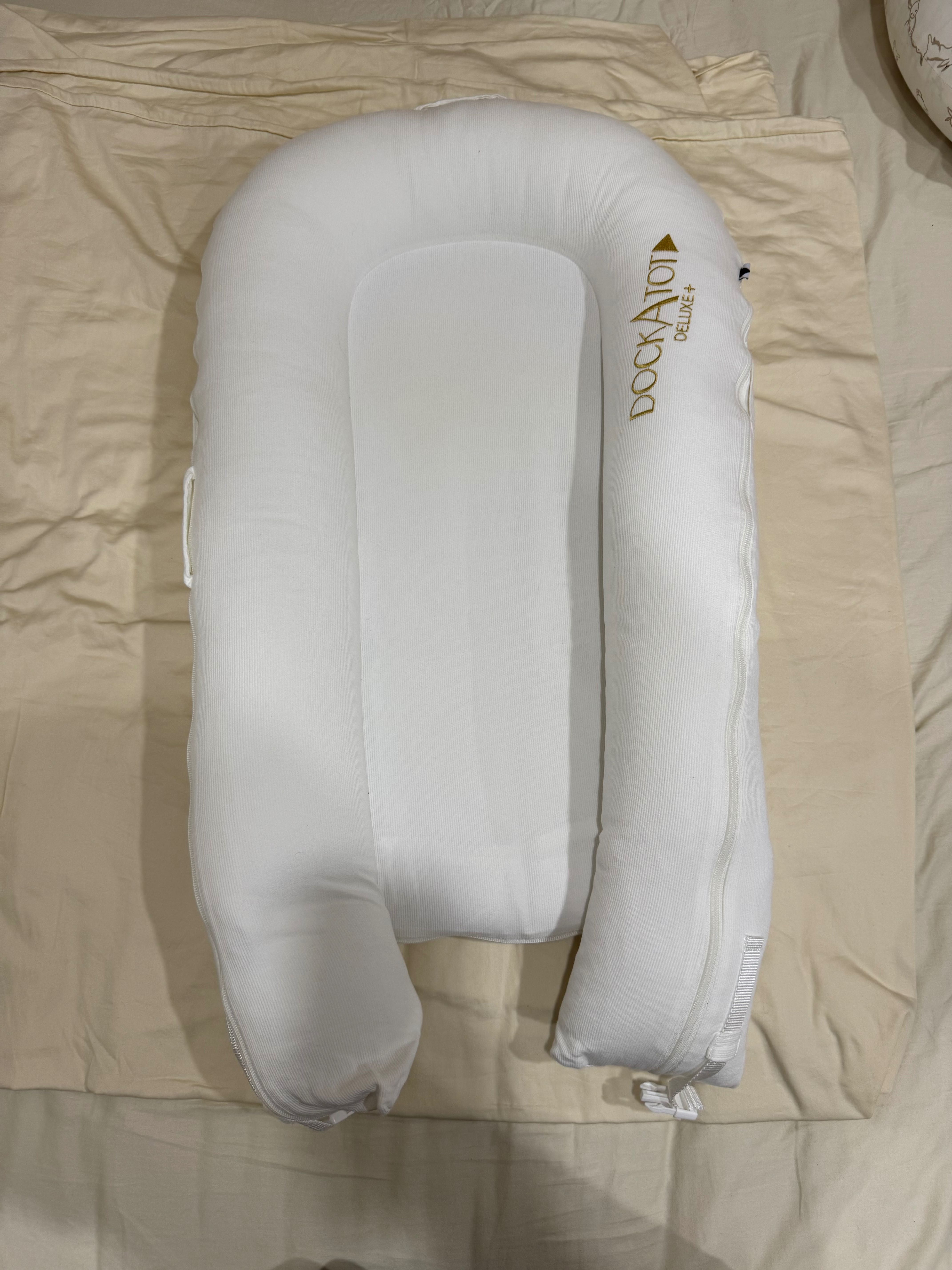 Кокон оригінальний DockATot Deluxe+ Dock (Pristine White)