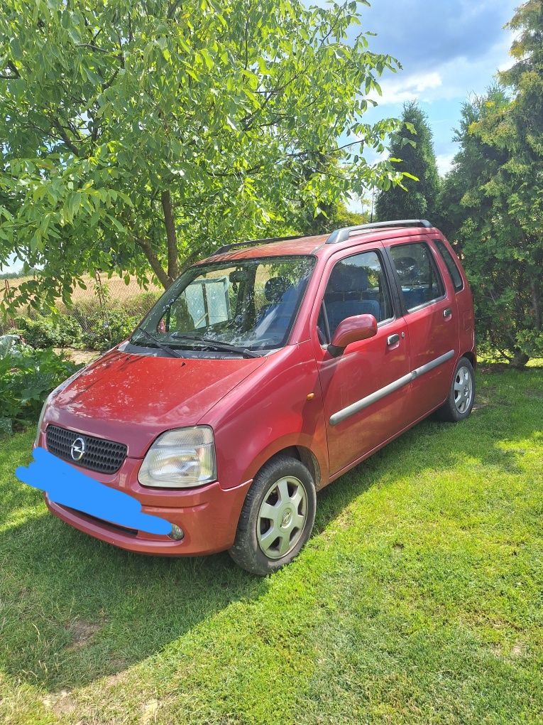 Samochód Opela Agila