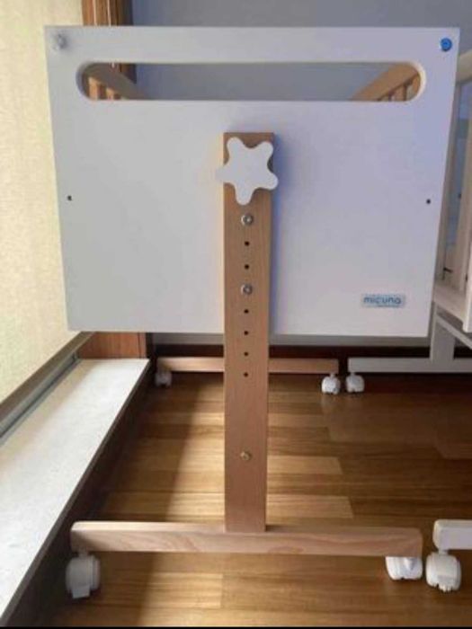 2 Mini berços MICUNA + roupa de cama + resguardo