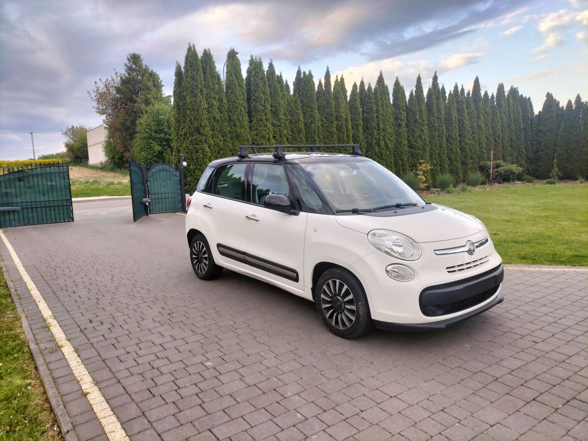 Fiat 500L. 1.4 Benz.