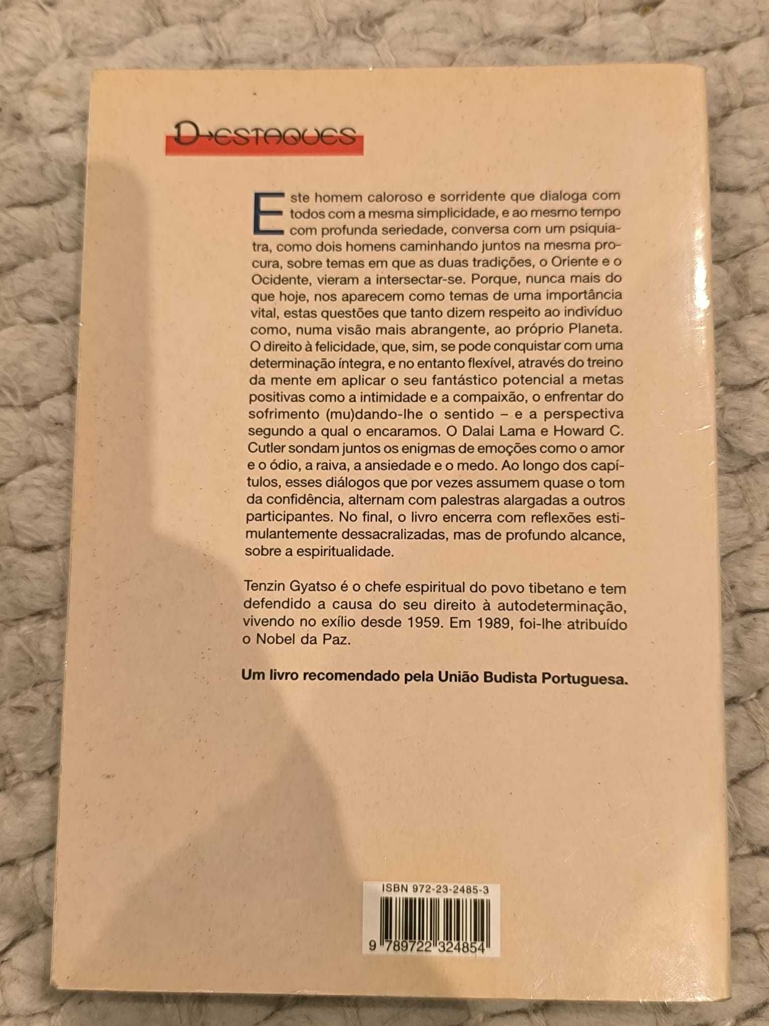 Livro "Um Guia para a Vida" de Howard Cutler e Dalai Lama