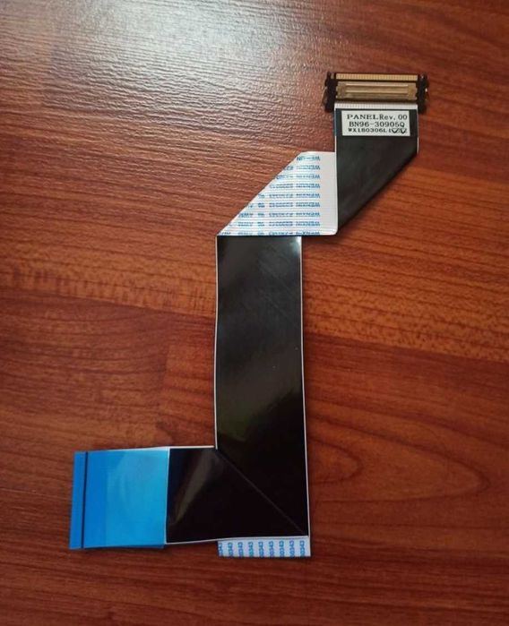 Шлейф BN96-30905Q с ТВ 24H4070