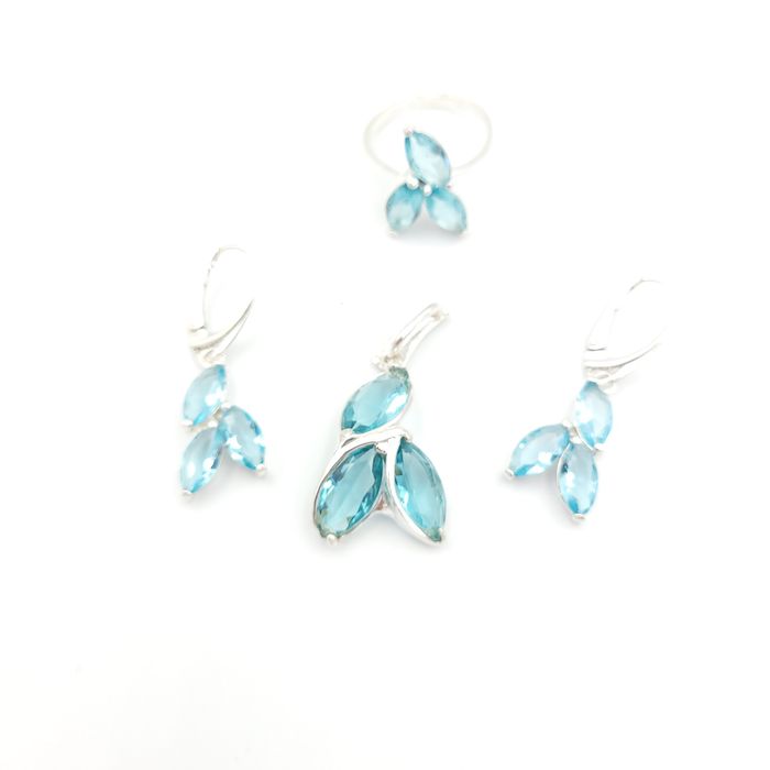 Srebrny komplet z pierścionkiem pr 925 niebieski nowe