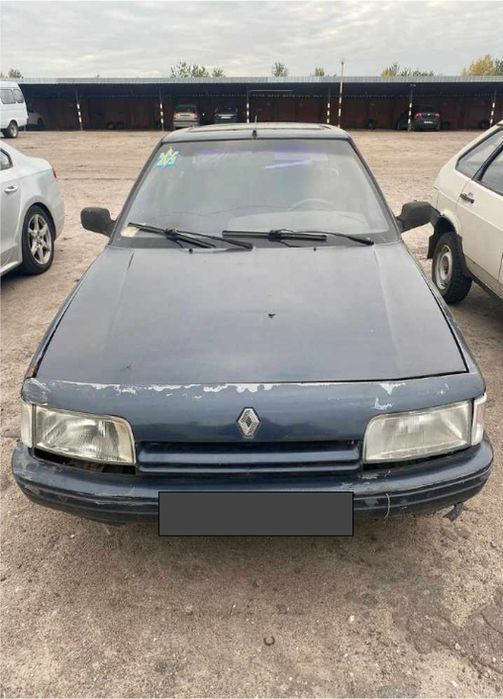 Продаж Renault 21