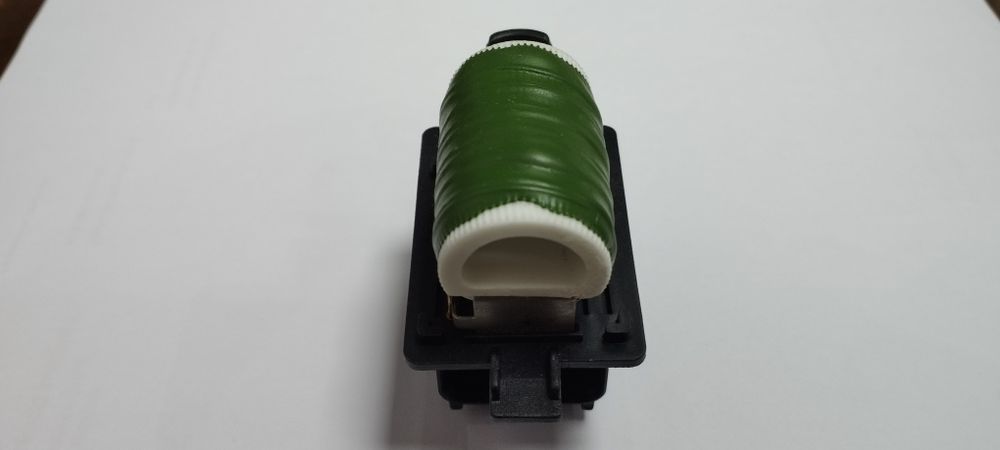 Vendo Resistência para ventoinha radiador Ford Transit a partir 2013