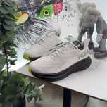 Кросівки Hoka Clifton 9 42 розмір Е5428