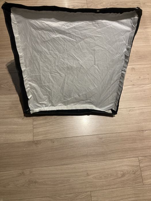 Softbox quadralite 60x60