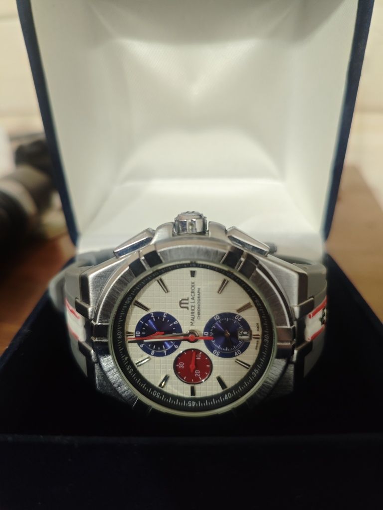 Maurice lacroix Mahindra racing quartz часы наручные