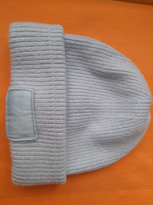 Czapka zimowa 4F, stan idealny